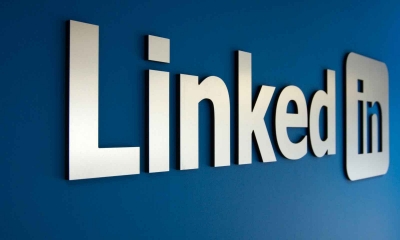 شركة «LinkedIn» تسرح مئات الموظفين