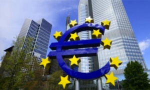 عضو بـ&quot;المركزي&quot; الأوروبي: البنك سيبقي أسعار الفائدة مرتفعة