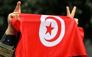 تتضمن خطوطا حمراء ضد بعض الأطراف السياسية: هدفها إنقاذ تونس : مبادرات متعددة للخروج من الأزمة ...