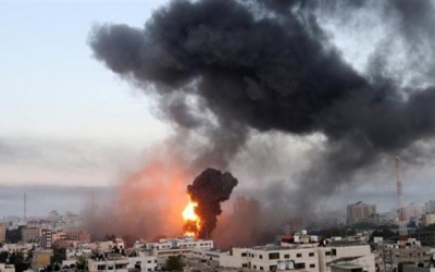 حماس: استشهاد أكثر من 30 فلسطينيا في قصف إسرائيلي على غزة ليلا