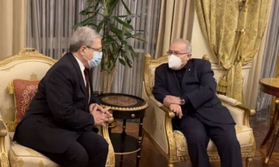 وزير الخارجية يلتقي بالكويت نظيره الجزائري