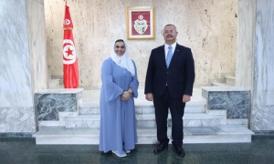 وزير الصحة يستقبل سفيرة الإمارات العربية المتحدة