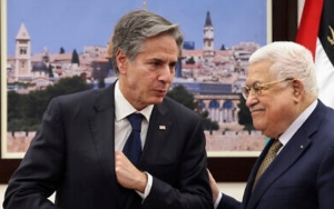 وزير خارجية أمريكا بلينكن يلتقي العاهل الأردني في عمان