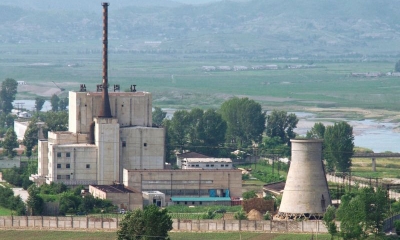 كوريا الشمالية توقف مفاعلا نوويا ربما لاستخراج وقود لصنع أسلحة