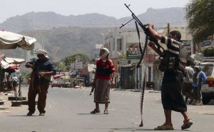 الصراع الداخلي في اليمن والسياسات الإقليمية والدولية: التطورات العسكرية قد تنسف جهود التسوية السياسية