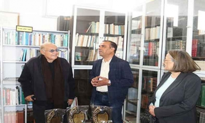 جمعية "الناشئة الأدبية" تكرم أسرة الفقيد عبد المجيد عطية وتتسلم مكتبته الخاصة