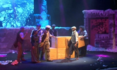 "24 ساعة مسرح دون انقطاع" متعة المسرح في سيكافينيريا