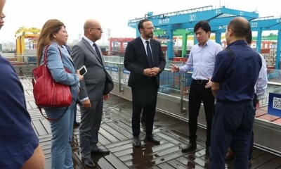 وزير تكنولوجيات الاتصال يؤدي زيارة إلى الميناء الذكي "بتيانجين" بالصين