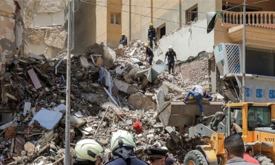 مقتل أربعة أشخاص بانهيار مبنى سكني في القاهرة