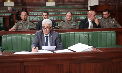 البرلمان يصادق على مشروع القانون المتعلّق بتنقيح المرسوم الخاص بتنظيم القضاء العسكري