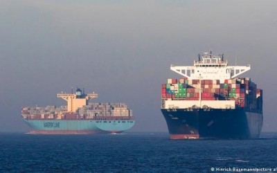 22 دولة تؤيد فرض ضريبة على انبعاثات الغازات الدفيئة من قطاع الشحن البحري