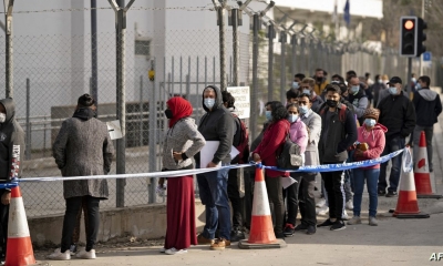 توقيف 21 شخصاً في قبرص بعد مواجهات عنيفة بين مواطنين ومهاجرين