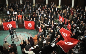 خاص بـ«المغرب»:  بالتزامن مع توجه مجلس نواب الشعب إلى عقد دورة استثنائية  اجتماع غير معلن ومشاورات بين 7 أحزاب قد تتوج ببيان مشترك للمطالبة بتأجيل الانتخابات