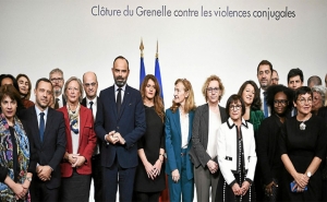 فرنسا: 40 إجراء لمقاومة العنف ضد المرأة: تحول ثقافي عميق في السياسة الفرنسية