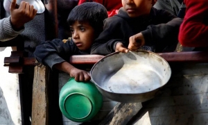 مصادر طبية فلسطينية : 30 حالة وفاة نتيجة سوء التغذية والجفاف في غزة