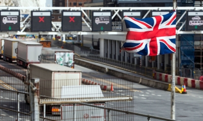 بريطانيا ترجئ تطبيق ضوابط "بريكست" الحدودية إلى العام 2024