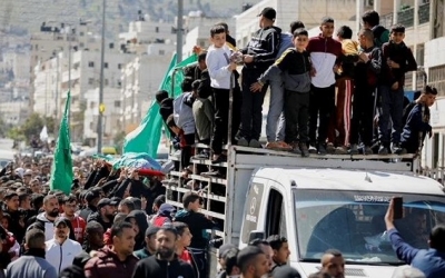 "إسرائيل" تستعد لإخلاء المستوطنات القريبة من غزة ولبنان خشية هجمات إضافية من حماس