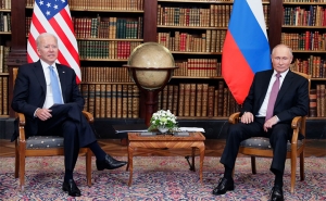 بعد قمة بوتين وبايدن:  أمريكا وروسيا تطلقان حوارا ثنائيا شاملا حول الاستقرار الاستراتيجي