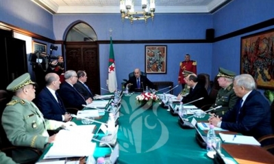 الرئيس الجزائري يترأس اجتماعا للمجلس الأعلى للأمن