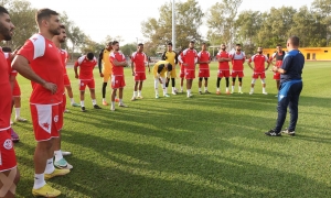 المنتخب الوطني القادري يسعى لمباغتة المحاربين الشجعان بخيارات هجومية