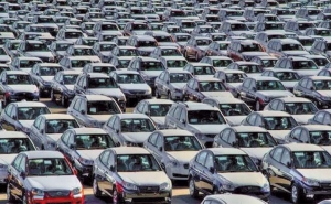 يعيش أزمة لم يشهد لها مثيلا:  قطاع السيارات في تونس يتراجع بـ 25 % خلال شهر مارس والوضع يزداد تعقيدا