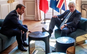 بعد زيارته إلى برلين و باريس ، بوريس جونسون يرجع بخفي حنين إلى لندن:  أنجيلا ميركل و إيمانويل ماكرون يطالبان رئيس الوزراء البريطاني بتوضيح مقترحاته في شأن «البريكسيت»