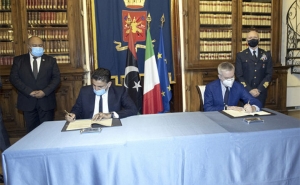 وزارة دفاع حكومة الوفاق توقع اتفاقية عسكرية مع الدفاع الايطالية في روما