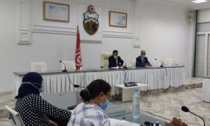 بنزرت: جلسة عمل تخصص لاستعراض الخطوط الكبرى لمشروع إعادة تأهيل الشركة التونسية لصناعة الحديد «الفولاذ»