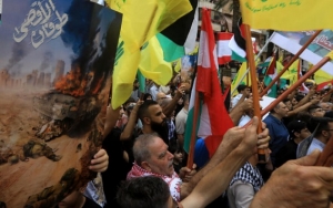 حزب الله يعلن إطلاق قذائف وصواريخ موجّهة على مواقع إسرائيلية متاخمة للحدود اللبنانية