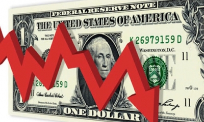 الدولار يهبط مع تزايد رهانات خفض الفائدة