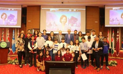 في سابقة عالمية، أول روبورت لشركة صينية تتحاور مع مجموعة من تلاميذ المدارس الابتدائية بتونس