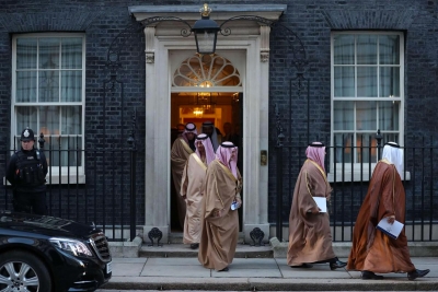 بريطانيا تدعو ولي العهد السعودي إلى زيارتها