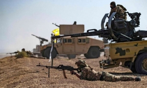 مقتل أكثر من 71 شخصا في اشتباكات بين الأكراد والعرب بشرق سوريا