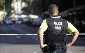 الشرطة الإسبانية تفكك عصابة مختصة في الألعاب بالرهانات الرياضية