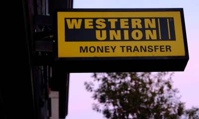 شركة " Western Union" تقرر مؤقتا الغاء الرسوم ، على التحويلات المالية إلى المغرب