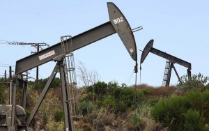 أسعار النفط تقفز في ظل شح الإمدادات وتفاؤل &quot;أوبك&quot;