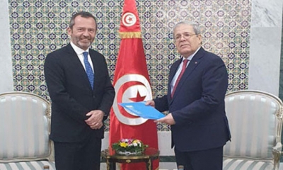 الجرندي يتسلّم أوراق تعيين مدير المكتب الإقليمي لليونسكو بتونس