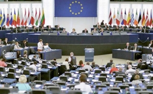 رئيس المجلس الأوروبي يدعو إلى قمة أوروبية في 23 افريل:  الإتحاد الأوروبي يتخبط في انقساماته للتوصل لحل جماعي لمقاومة أزمة كورونا