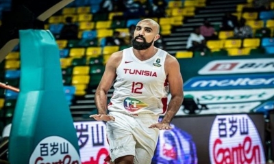مكرم بن رمضان يعلن اعتزال اللعب دوليا