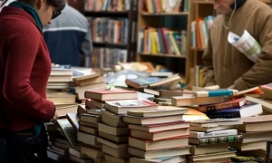 امريكا انخفاض بيع الكتب بقيمة 10مليون دولار