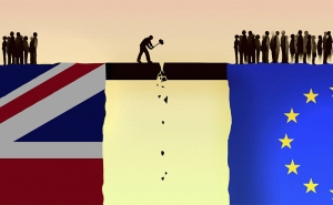 أوروبا في مواجهة الوضع الكارثي للطلاق من بريطانيا:  مرونة حذرة من بروكسل و مطالبة البريطانيين بتقديم بديل