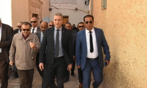وزير السياحة والصناعات التقليدية يؤدي زيارة عمل إلى ولاية قفصة