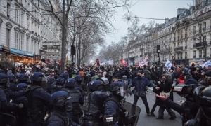 فرنسا.. تصاعد الاحتجاجات ضد تعديل نظام التقاعد