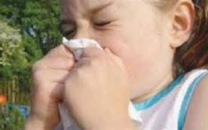 وزارة الصحة تدعو إلى وقاية الأطفال من الإصابة بالالتهابات التنفسية الحادة