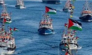 قافلة الصمود تغادر الميناء الترفيهي
