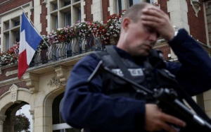 من تداعيات الحرب على الإرهاب في فرنسا: جدل عميق حول المحافظة على دولة القانون