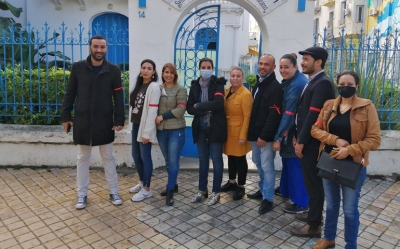 الصحفيون يحملون الشارة الحمراء: يوم غضب غدا في القصبة استعدادا للإضراب العام