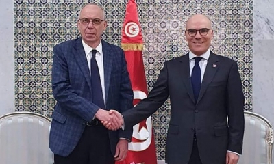 وزير الشؤون الخارجية يلتقي سفير روسيا بتونس