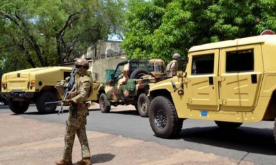 المجلس العسكري في بوركينا فاسو يوقف مجلة فرنسية بسبب مقالات