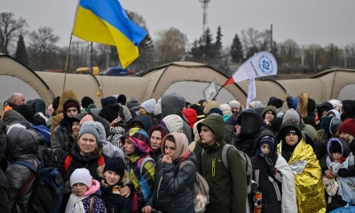بولونيا: من المرجح أن نوقف الدعم المالي الذي نقدمه لمليون لاجئ أوكراني